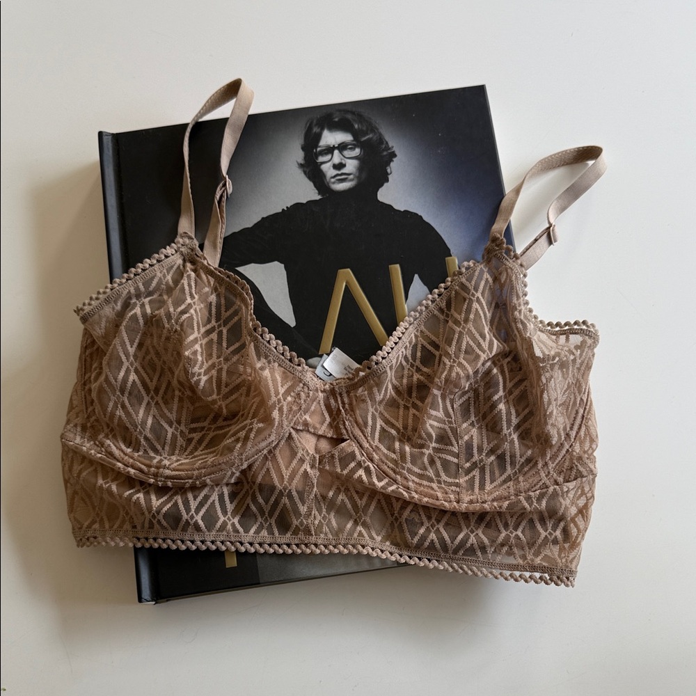 Else Geometric Lace Bralette in Brown